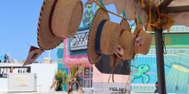 Concluye con éxito exposición y venta de artesanías “OVNI-CEDES”