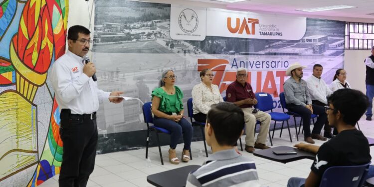 Extiende la UAT a más municipios sus servicios educativos en línea