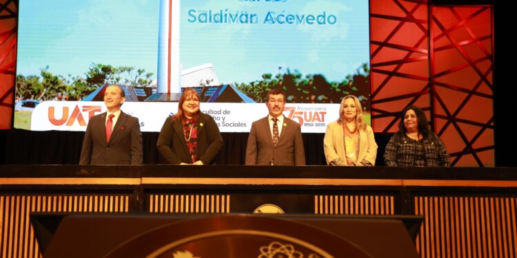 Conmemora la UAT 75 años de historia, transformación y compromiso social