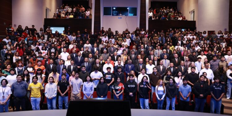 Celebra la UAT encuentro académico por el 75 aniversario de su fundación