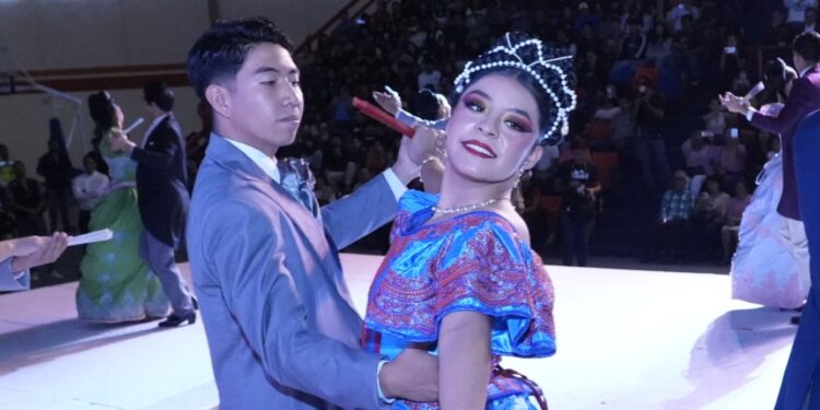 Presenta la UAT con éxito el Festival de Folklor Universitario 2025