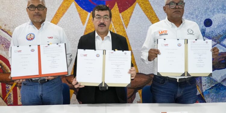 Concreta la UAT acuerdos en beneficio de sus trabajadores