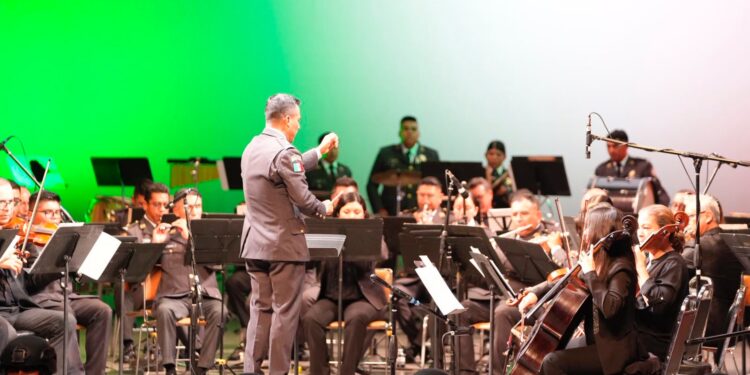 Orquestas de la UAT y Guardia Nacional celebran el folclor mexicano