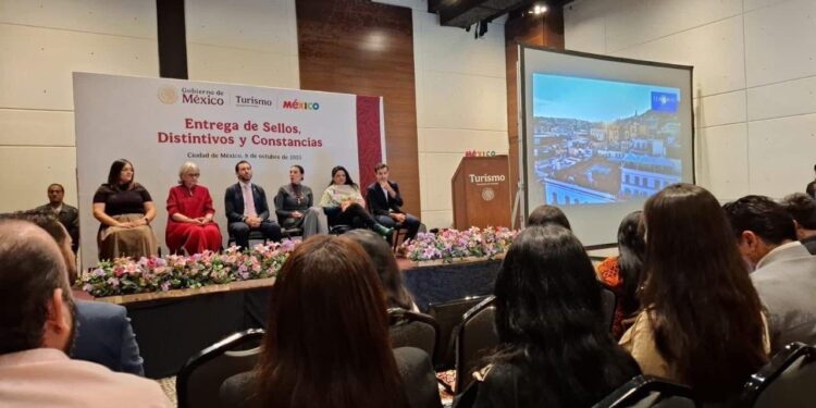 Entregó Turismo federal distintivos turísticos a Tamaulipas