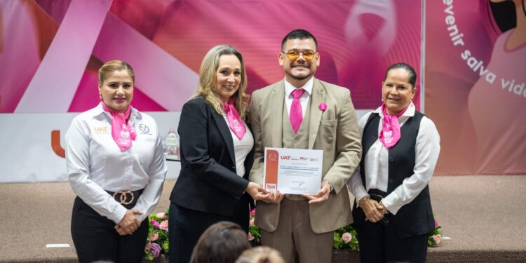 Promueve la UAT prevención y sensibilización sobre el cáncer de mama