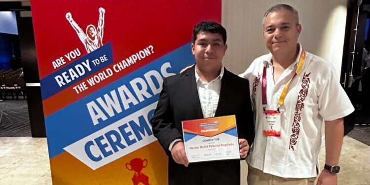Destaca alumno de CONALEP Tamaulipas en campeonato mundial de Microsoft