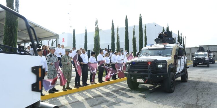 Con helicóptero y víveres Tamaulipas apoya a Veracruz; gobernador llama a la población a solidarizarse