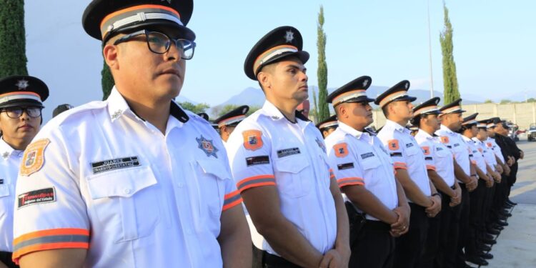 Con helicóptero y víveres Tamaulipas apoya a Veracruz; gobernador llama a la población a solidarizarse