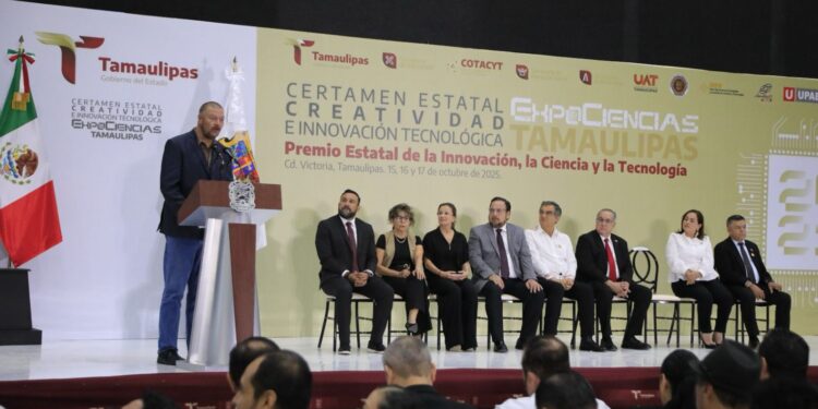 Entrega gobernador Premio Estatal de Ciencias, Creatividad e Innovación Tecnológica