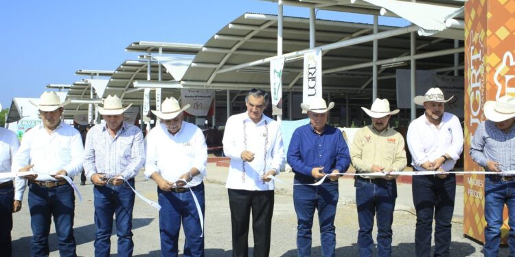 Inaugura Américo Villarreal exposición ganadera en la Feria Tamaulipas 2025