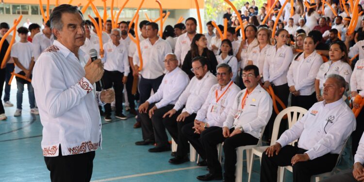 Gobernador y rector inauguran obras que fortalecen crecimiento de la UAT