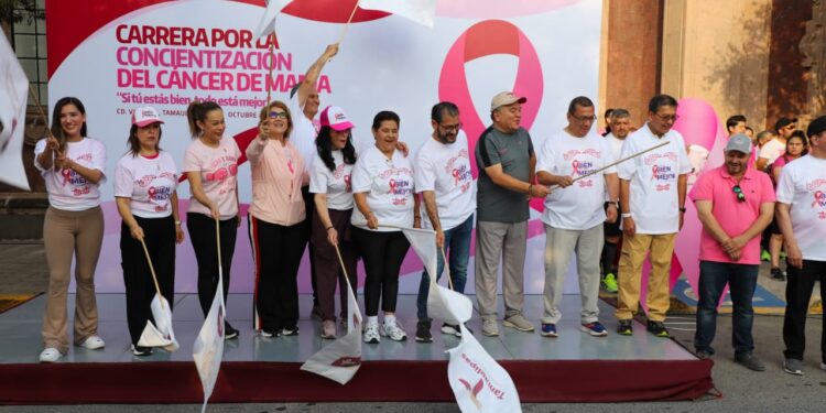 Conmemora Salud Día Internacional de Lucha contra el Cáncer de Mama