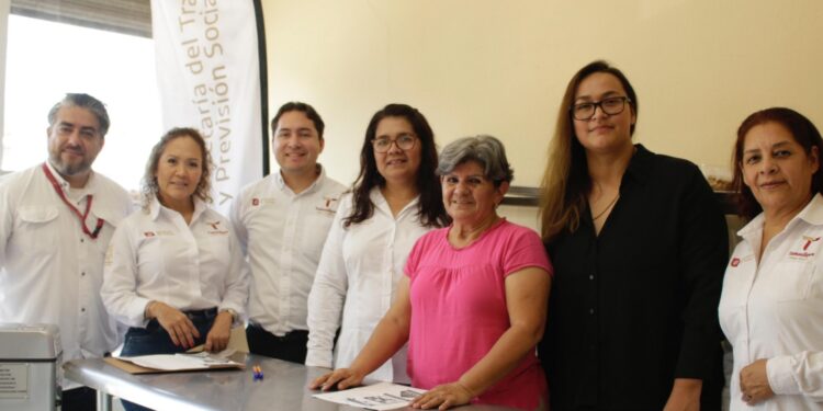 Impulsa STPS Tamaulipas autoempleo con entrega de equipo a negocios locales