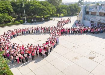 Se suma sector educativo a la lucha contra el cáncer de mama