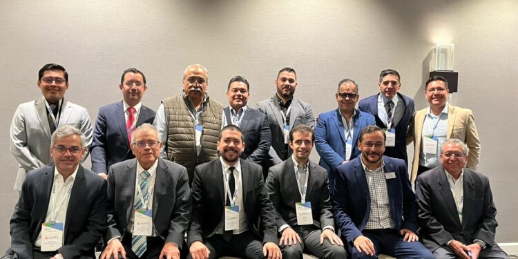 Funcionarios tamaulipecos exploran oportunidades para impulsar el uso de etanol