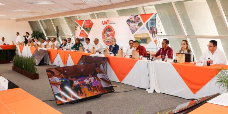 Impulsa la UAT estrategias para la eficiencia y el crecimiento institucional