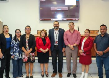 Fortalecen Salud y UAT vinculación; impulsan programas de prevención
