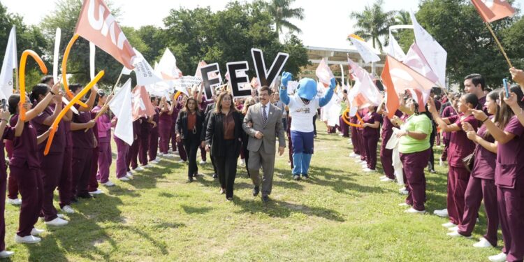 Inaugura rector Congreso Internacional de la Facultad de Enfermería Victoria