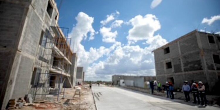 Unen esfuerzos Tamaulipas e Infonavit para brindar hogares seguros y sustentables