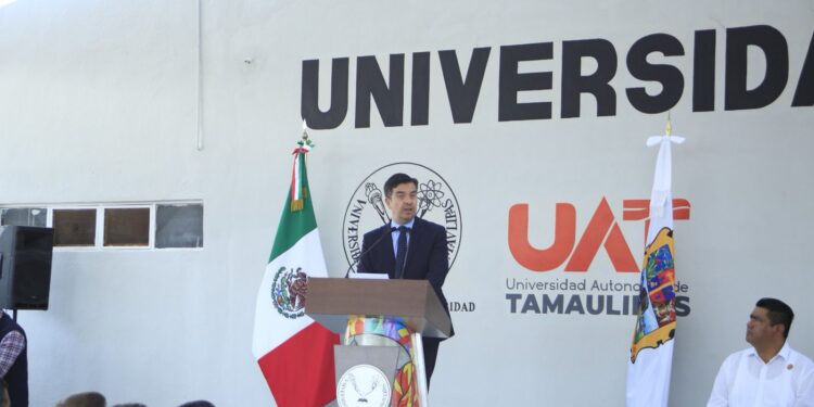 Américo Villarreal recibe ampliación de certificación TIF para el rastro de la UAT