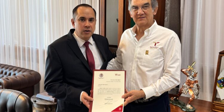 Designa gobernador Américo Villarreal Anaya a nuevo secretario de Finanzas