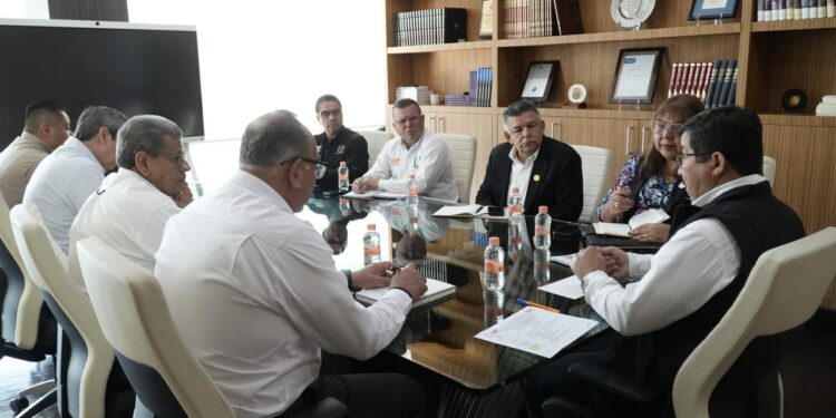 Evalúa rector avances institucionales de la UAT