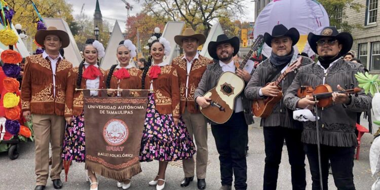 Artistas de la UAT participan en Festival de Día de Muertos en Canadá