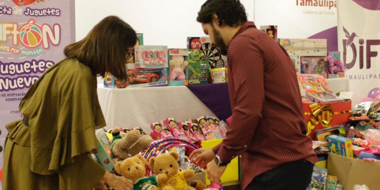 Se suma STPS con corazón y solidaridad a la campaña DIFTON 2025