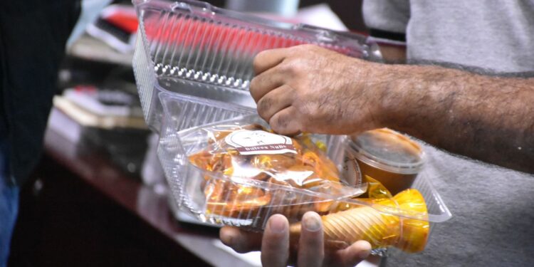 Ofrece Turismo vitrina del AIFA para las y los artesanos tamaulipecos