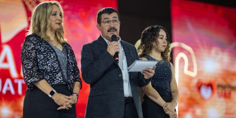 Celebran Gala de Navidad Familia UAT 2025