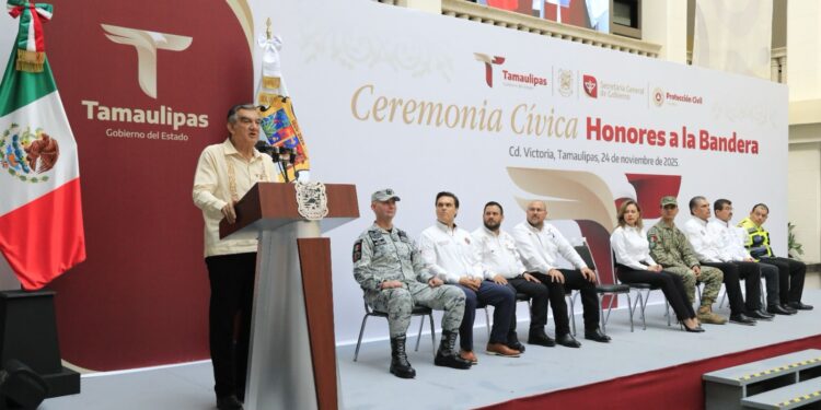 Reconoce gobernador al equipo de Protección Civil y a Servicios Aéreos de Tamaulipas