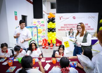 Niñas, niños y adolescentes participan en la Feria de los Derechos 2025 del DIF Tamaulipas