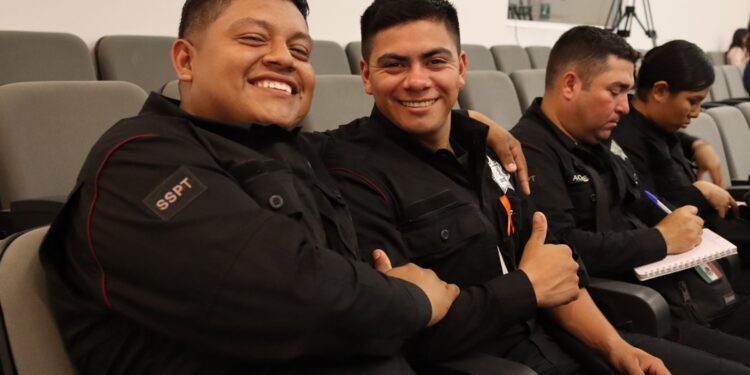 Con conferencia enfocada a la salud mental, Guardia Estatal conmemora el Día Naranja