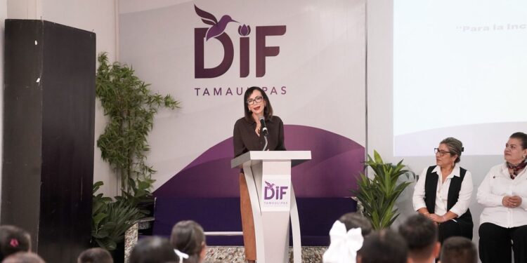 Impulsan Gobierno y DIF Tamaulipas inclusión y permanencia educativa con la entrega de becas