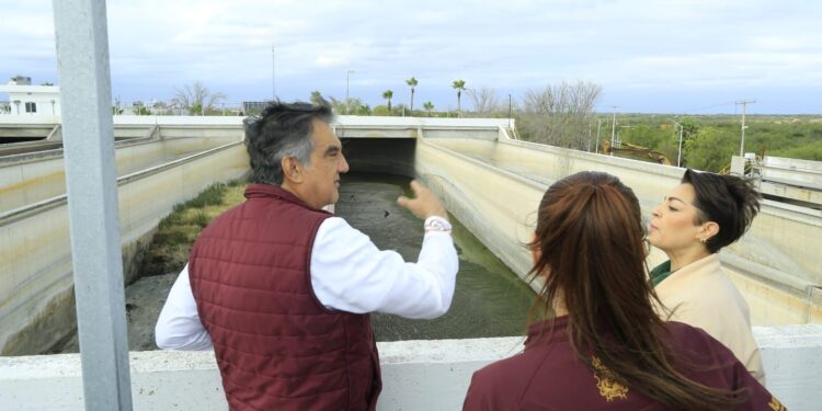 Supervisa Américo rehabilitación de tratadora de aguas residuales en Nuevo Laredo