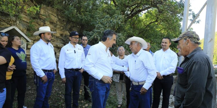 Evalúa gobernador reactivación de la minería en San Nicolás