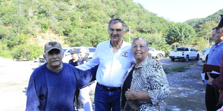 Evalúa gobernador reactivación de la minería en San Nicolás