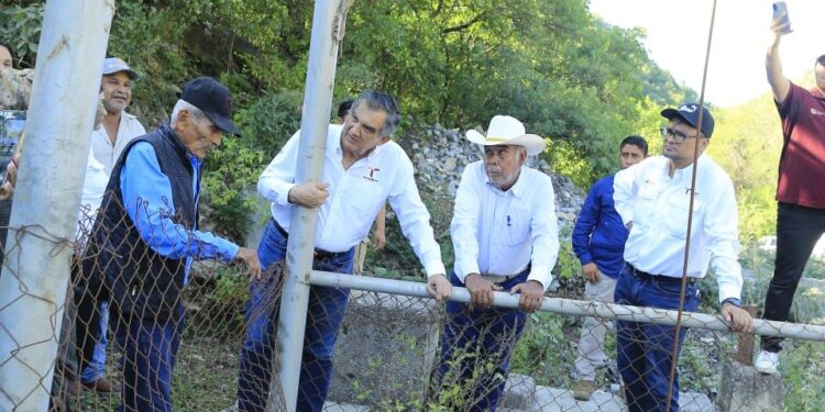 Evalúa gobernador reactivación de la minería en San Nicolás