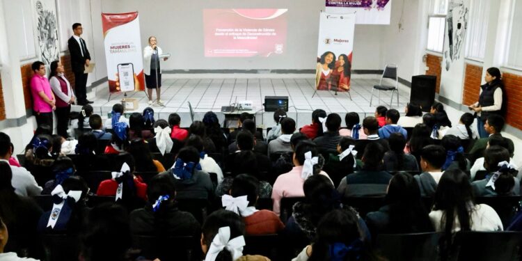 Imparte IMT capacitación “Masculinidades” en Güémez