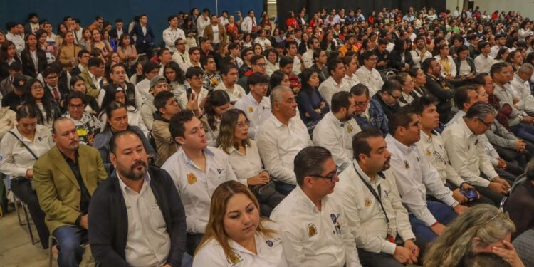La ciencia es para resolver necesidades del entorno: Secretario de Educación