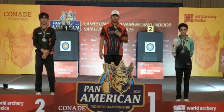 Alumno de la UAT se corona campeón Panamericano en tiro con arco
