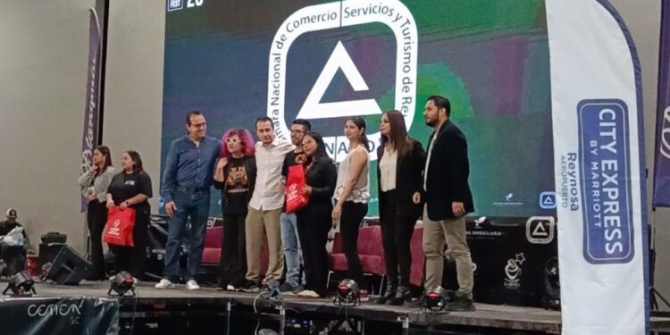 Impulsará estudiante de la UTTN innovación con beca tecnológica EMEFEST 2025