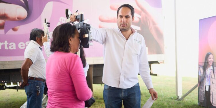 Familias de Gómez Farías reciben la Brigada Transformando Familias del DIF Tamaulipas