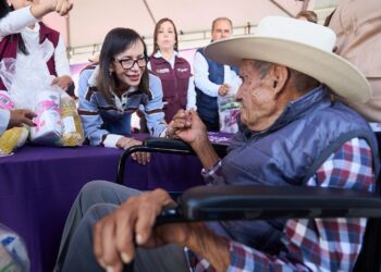 Familias de Gómez Farías reciben la Brigada Transformando Familias del DIF Tamaulipas