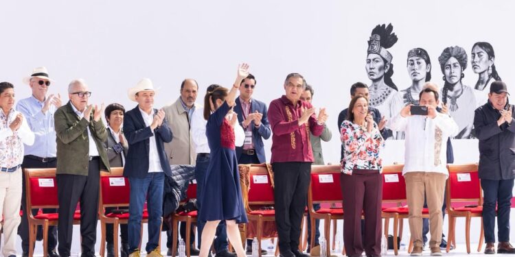 Acompaña Américo a la presidenta Sheinbaum en celebración de 7 años de la 4T