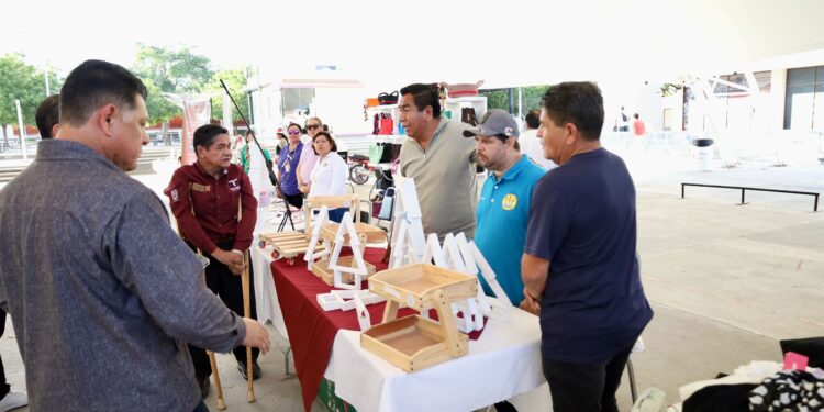 Concluye con éxito la Jornada de Inclusión Masiva con una nueva edición del tradicional Mercado Navideño