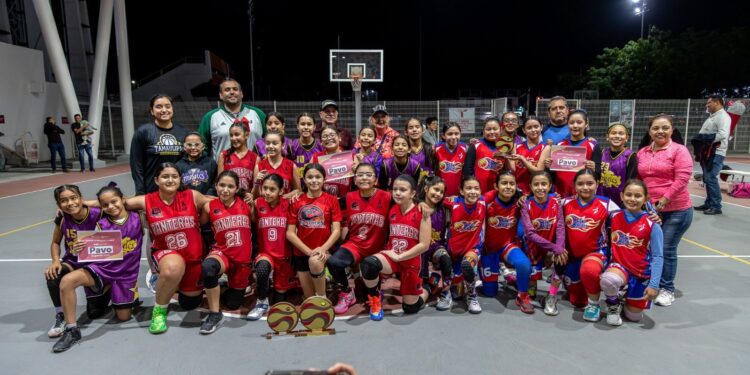 Surgen primeros campeones del Torneo de Básquetbol del INDE “Doctor Américo Villarreal Anaya”
