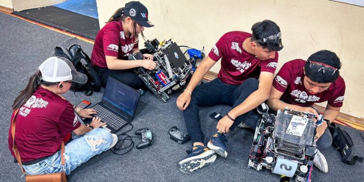 Gana equipo TMAT de la UT Matamoros subcampeonato internacional de robótica