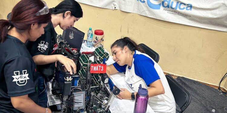 Gana equipo TMAT de la UT Matamoros subcampeonato internacional de robótica