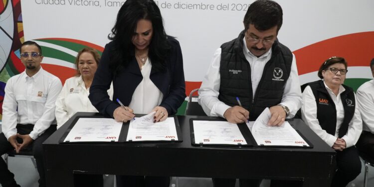 Otorgará la UAT becas a hijos de trabajadores del SUTSPET